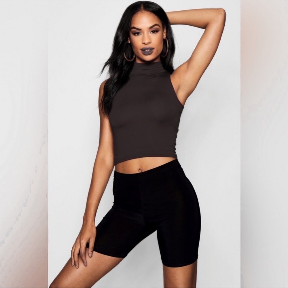 Forever 21 Black Mock Neck Sleeveless Crop Top sz Medium - Picture 2 of 6
